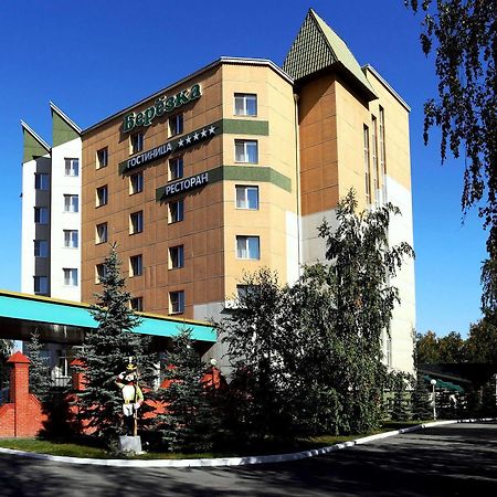 Park Hotel Berezka Tsjeljabinsk Eksteriør bilde